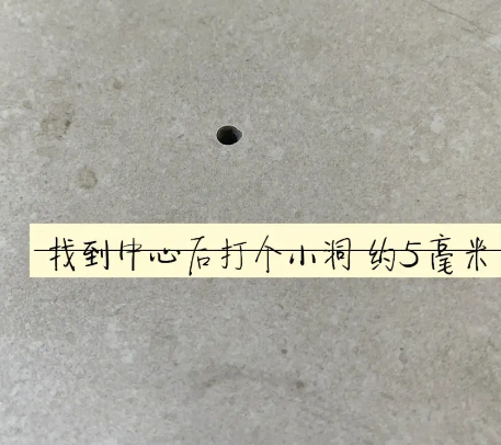湛江瓷砖空鼓维修公司专业解答在瓷砖铺贴过程中，如果砂料搅拌不均匀，将会带来以下问题